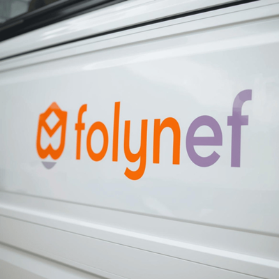 Lettrage, lettres découpées